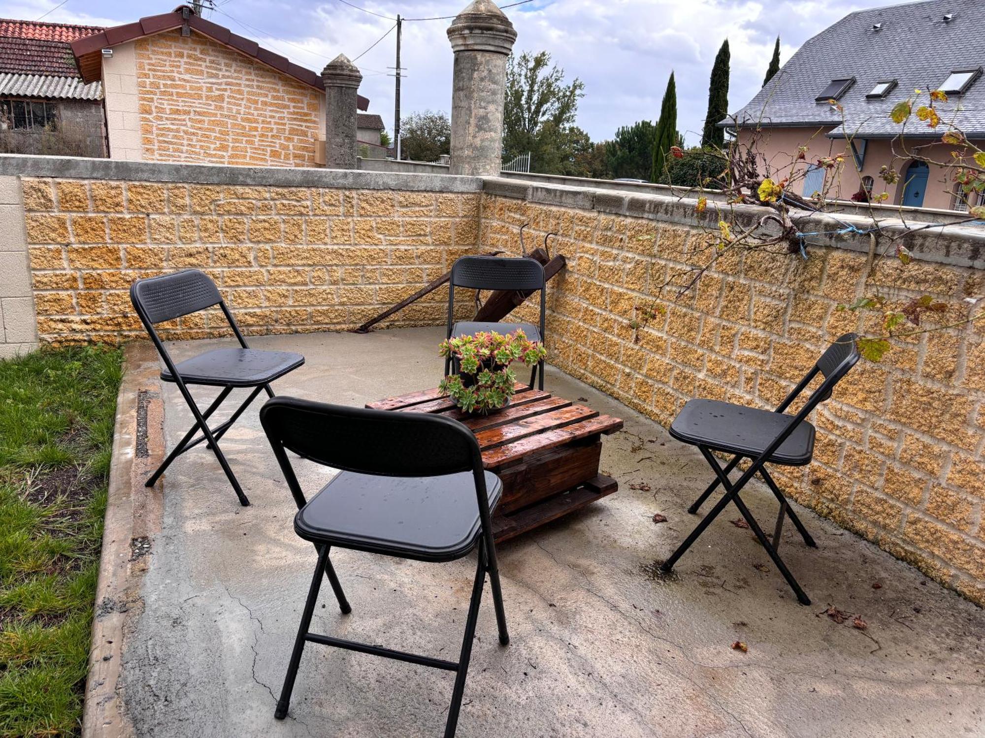 L'Andre Et La Gaby Villa Pouyastruc Exterior photo